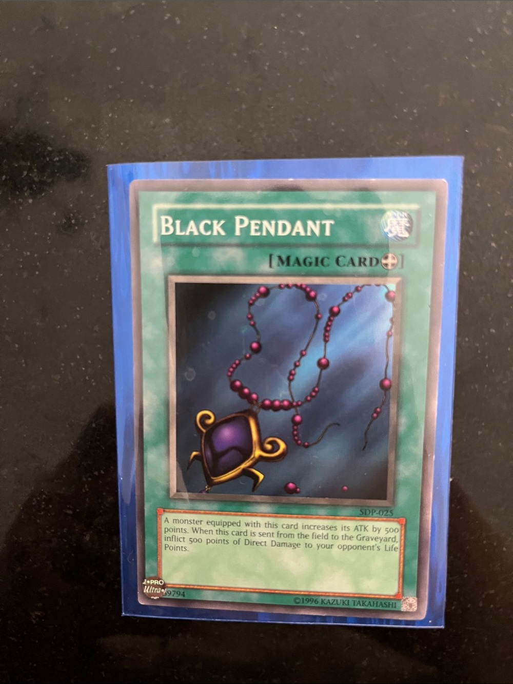 Yu-Gi-Oh! Black Pendant Magic Card - Green